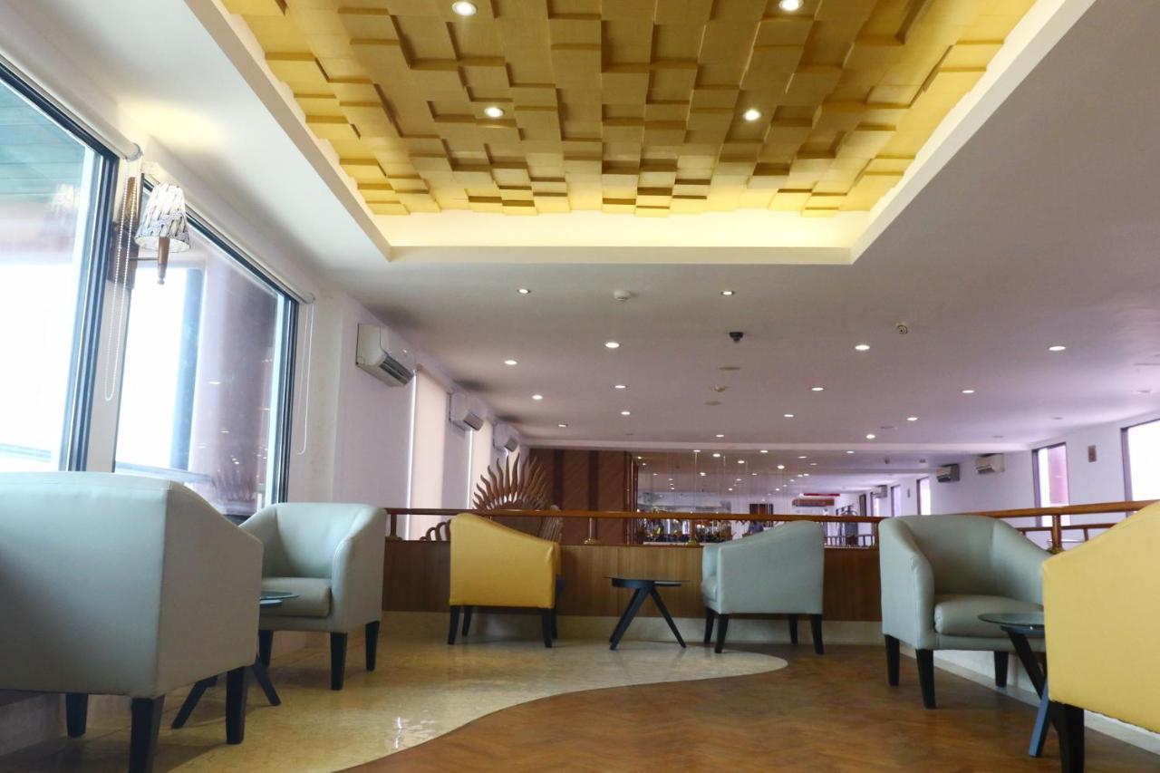 Jakarta Airport Hotel Тангеранг Екстериор снимка