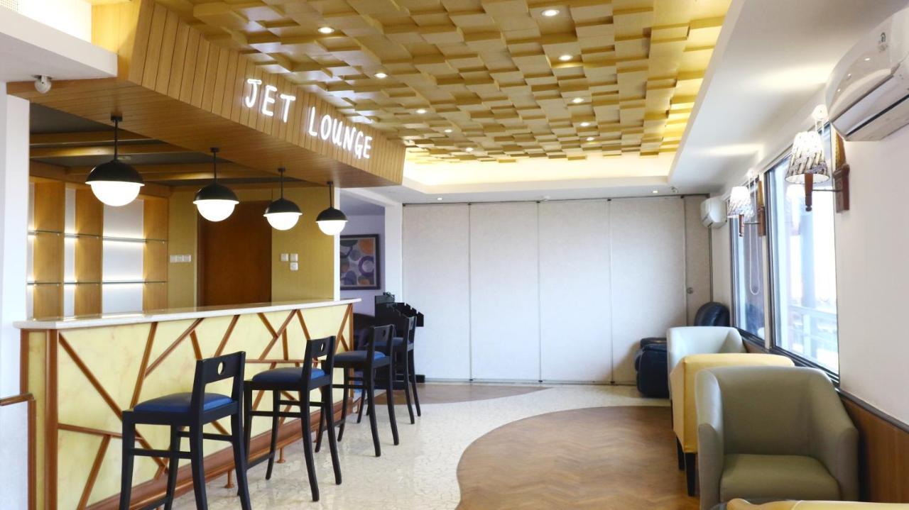 Jakarta Airport Hotel Тангеранг Екстериор снимка