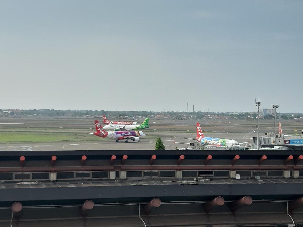 Jakarta Airport Hotel Тангеранг Екстериор снимка